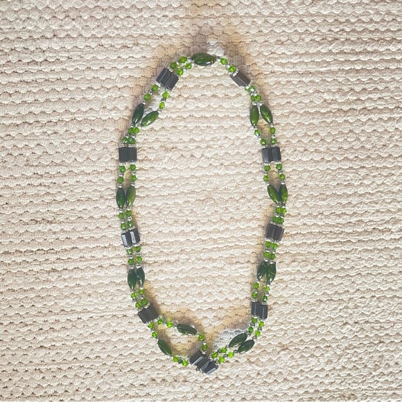 MAGNETIC Hematite Jewelry Green Colored Beads Necklace Bracelet Adjustable Wrap - Picture 2 of 6